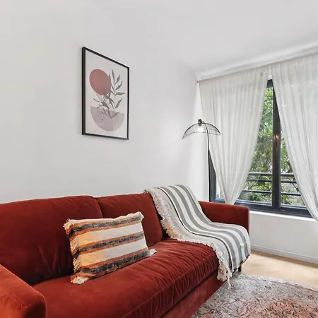 Apartment Madeleine & Champs-elysees - 1br - Vacation *